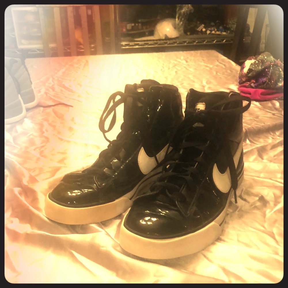 Patent leather High top Nike